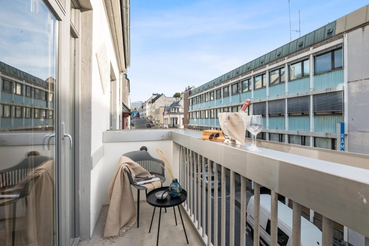 Aalesund City Apartment Екстериор снимка